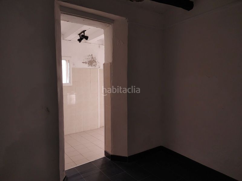 Foto a9818f5b-9ede-41e2-abc1-ca0957259a0b. Lloguer local comercial a Centre Torredembarra