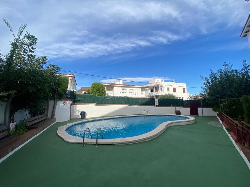 Foto d05a4aca-6f1d-4007-8932-d2964f63e4dd. Casa adossada amb piscina a Els Munts Torredembarra