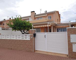 Semi detached house  Nuestra señora de montserrat. Casa adosada de 4 dormitorios y 2 baños en roda de bara