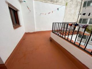Reihenhaus  Sort. Casa dividida en 2 viviendas en el centro de torredembarra