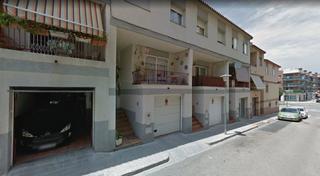 Reihenhaus  Avinguda dels països catalans. Adosada de 4 hab. en torredembarra