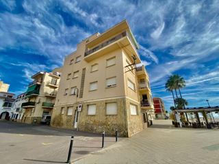 Flat  Colom. Piso en primera línea de mar de 2 dormitorios, 2 planta  de finc