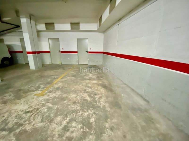 Foto 39ed206d-a4bf-4ef1-aca0-ef611f4c0497. Aparcament cotxe a Centre Torredembarra