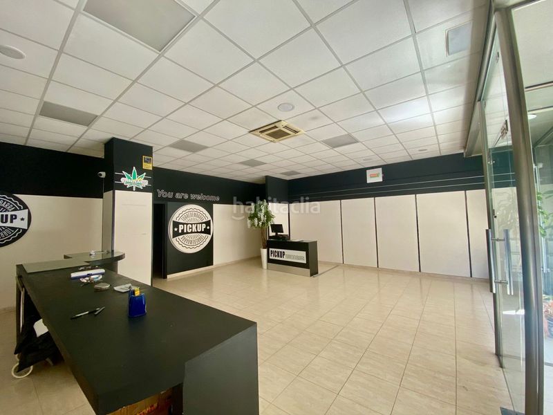 Foto 5afb975b-8bf0-40fb-8438-33927180c01f. Local comercial a Centre Torredembarra
