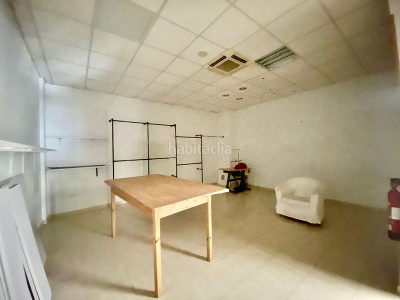 Foto 71df9504-b500-490e-92ad-90e34572b2f5. Local comercial a Centre Torredembarra