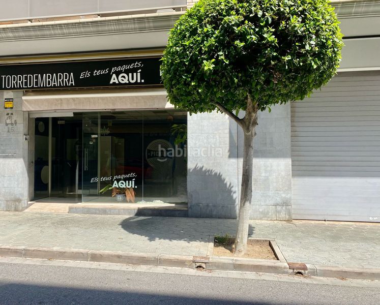 Foto 90e6bfde-e2e9-4176-ad73-461fae976c31. Local comercial a Centre Torredembarra