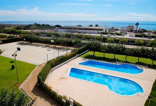 Duplex  Carretera nacional ( las dunas ) fase 4-5. Dúplex de 3 dormitorios, 3 baños, jardín privado y piscina comun