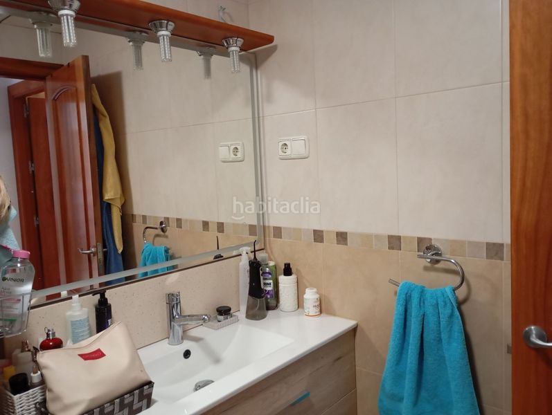 Foto cef87844-fbfc-49ce-91fb-3843e9efb15a. Dúplex amb calefacció piscina a Creixell