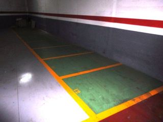 Alquiler Parking moto en Carrer alt de mariner 17. Plazas de parking para motocicletas