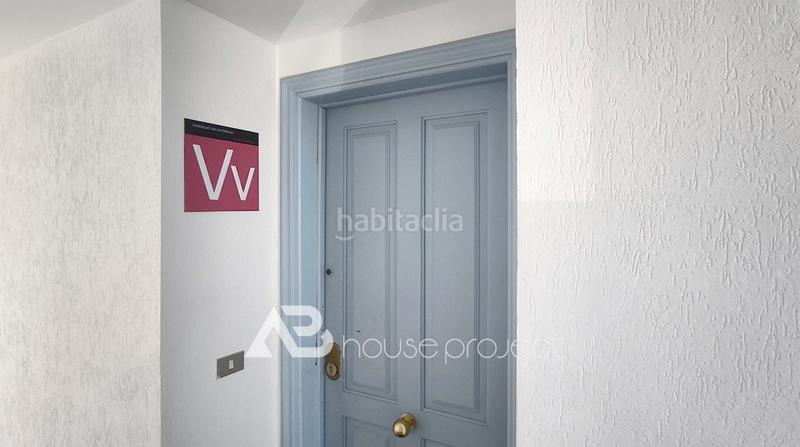 Foto b6ef5fe7-549c-46e3-bb2a-c29ec8410856. Estudio en Golf del Sur - Amarilla Golf San Miguel de Abona