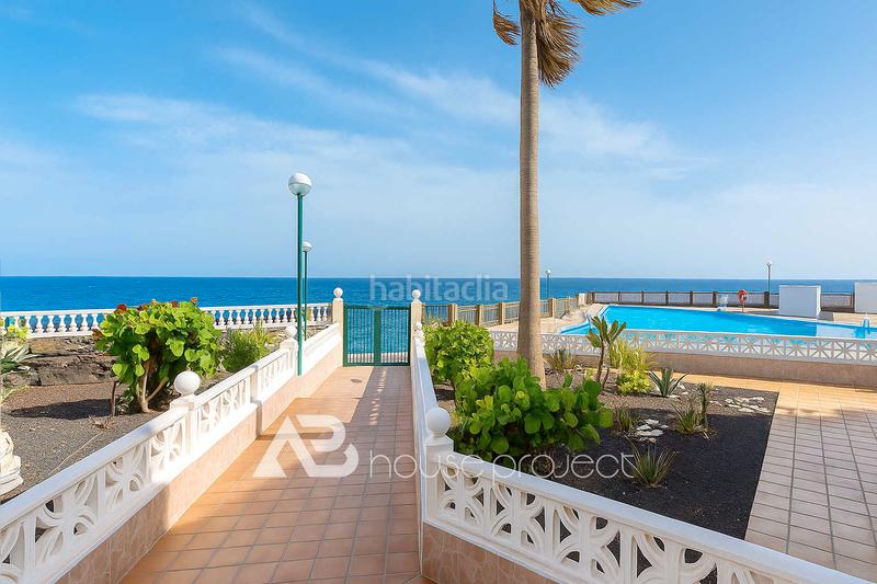 Foto d8b1a028-6559-4876-bc51-fc789697927d. Dachwohnung mit pool in Costa del Silencio Arona