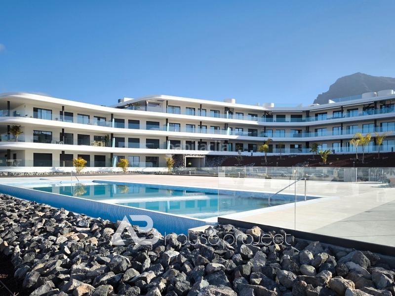 Foto 808afa39-72e3-4954-9bb5-78bd0ee8a8f7. Appartamento con parcheggio piscina in Playa Fañabé Alto Adeje