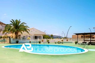Appartement à Los Cristianos. Piso reformado en la punta