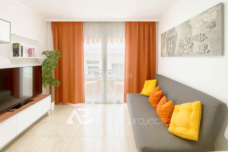 Foto 35156527-26fe-474c-816e-9618ad3d76e0. Piso  en Los Cristianos en Los Cristianos Arona