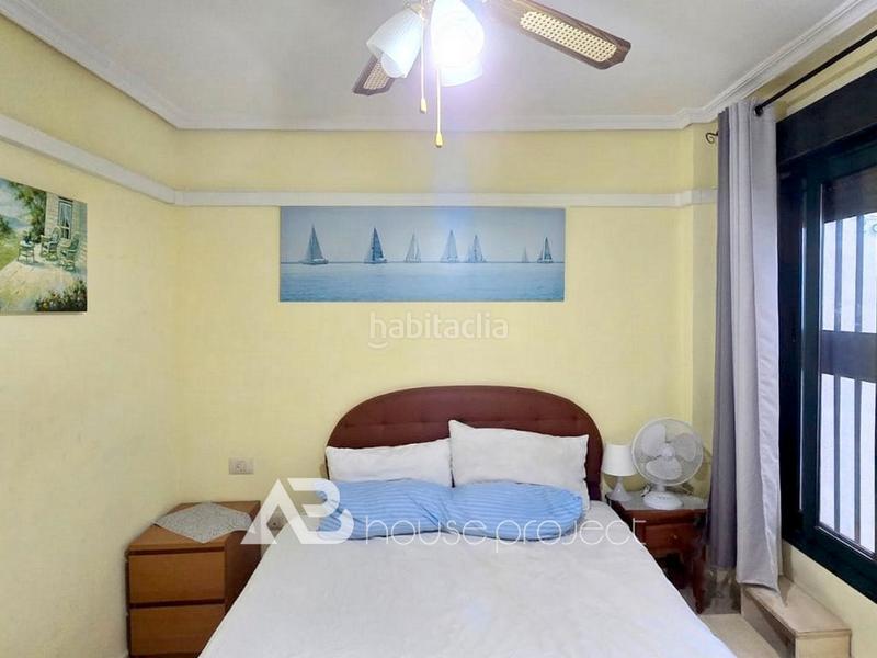 Foto 238c3ad6-f41c-491d-bf90-6a2b57707ed5. Piso en Guargacho Arona