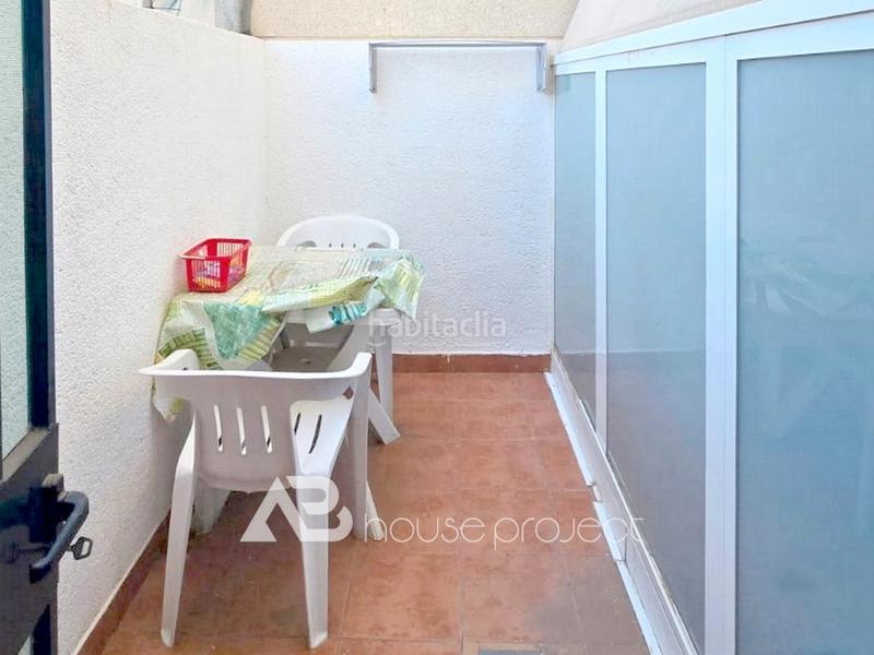 Foto 4a227809-0bf0-4ce0-b2b0-219985c5aaa4. Piso en Guargacho Arona
