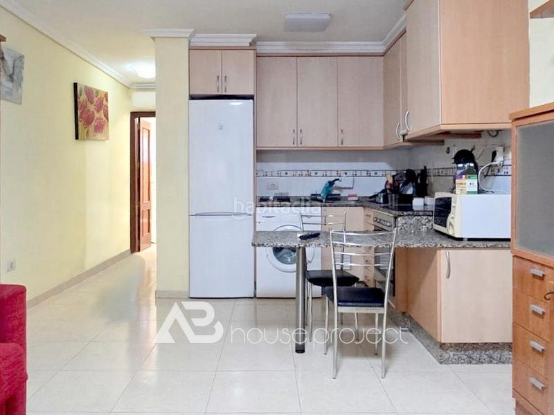 Foto 8ed31102-77a9-4c75-b450-b47ce53ad69d. Piso en Guargacho Arona