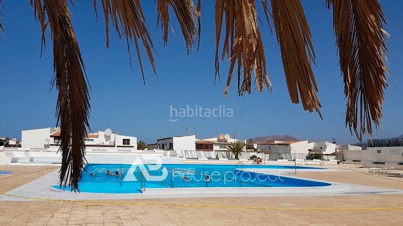 Foto c80cae9a-f884-4886-a7ef-e53de58330a0. Appartamento con piscina in Costa del Silencio Arona
