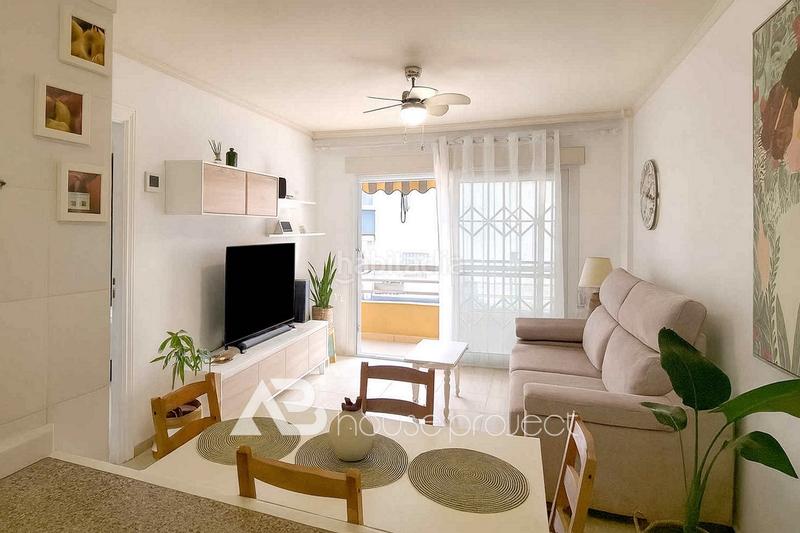 Foto c5d3d1b2-0126-4401-94e0-0a1424a475b6. Pis a Los Cristianos Arona