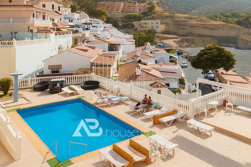 Foto e9ff6c59-75d3-4e8d-8cbd-b9f97df4959f. Monolocale con piscina in San Eugenio Alto Adeje