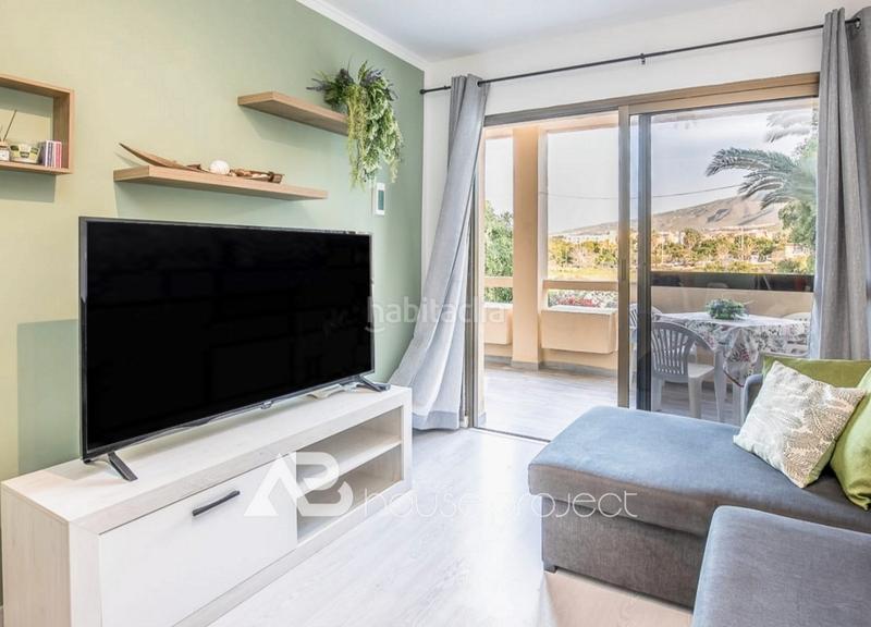 Foto 1092bf72-69c9-4e68-bfde-2fe5c7ea6f42. Appartement avec piscine dans Torviscas Bajo Adeje