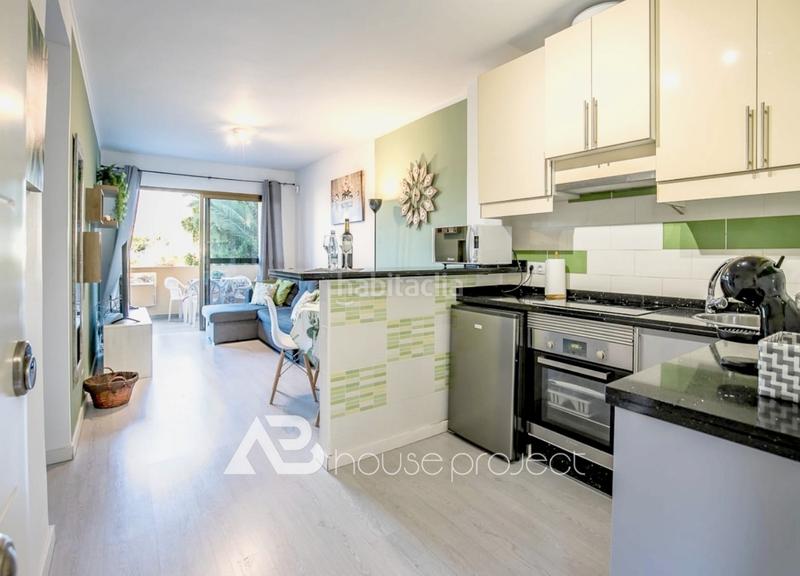 Foto 5dfe9921-376a-43ff-a050-2df44ae74eb9. Etagenwohnung mit pool in Torviscas Bajo Adeje