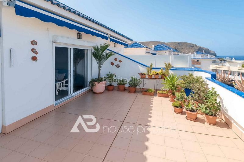 Foto e2cfb98c-ad39-49c8-87df-8b8570b5bf9e. Ático atico en Los Cristianos en Los Cristianos Arona