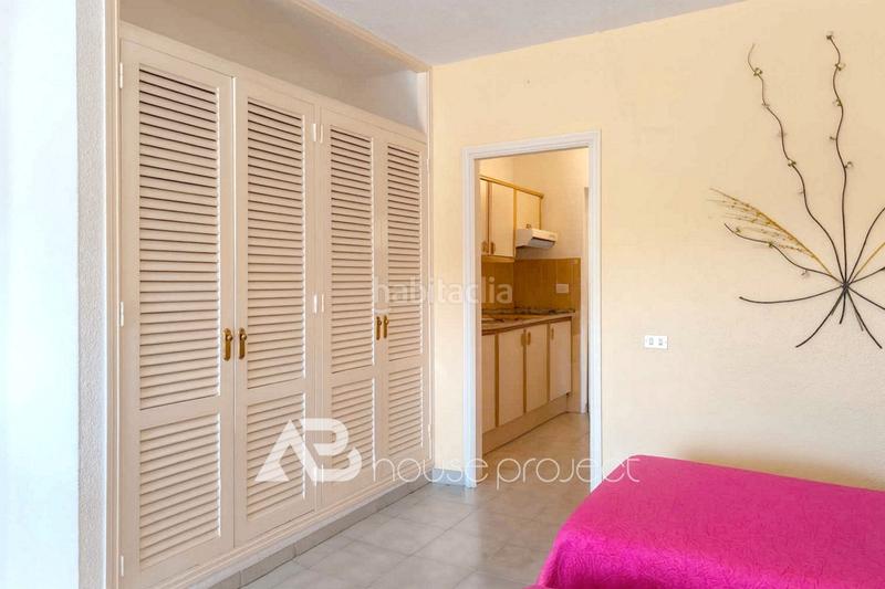 Foto 84ab0b74-48f0-4c97-801d-fc86d75b97a1. Studio avec piscine dans San Eugenio Alto Adeje