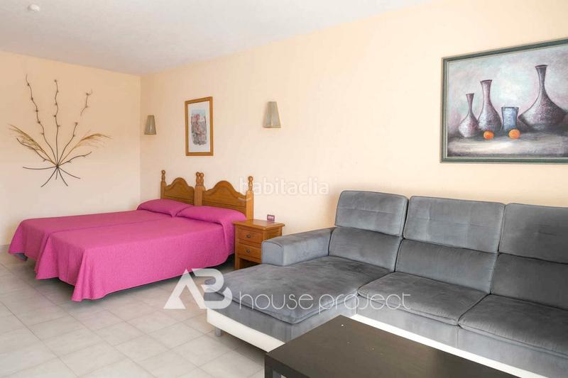 Foto aa2f2dfd-b881-4903-9340-0ad950310759. Studio avec piscine dans San Eugenio Alto Adeje