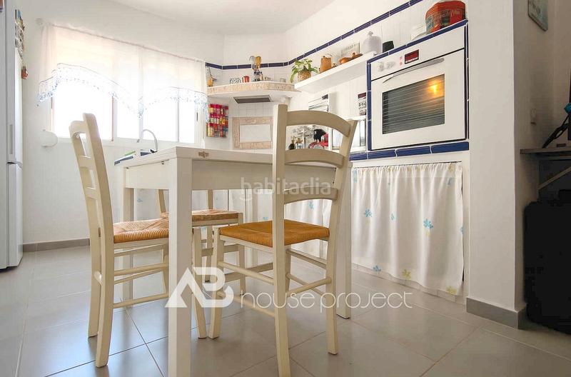 Foto 1365f342-42b4-440c-acb8-e9700f428af2. Flat with pool in Costa del Silencio Arona