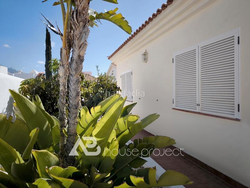 Foto 1b2e9ffb-0050-4b5c-a195-dc8fc83f9408. Chalet mit parking pool in Callao Salvaje - Playa Paraíso Adeje