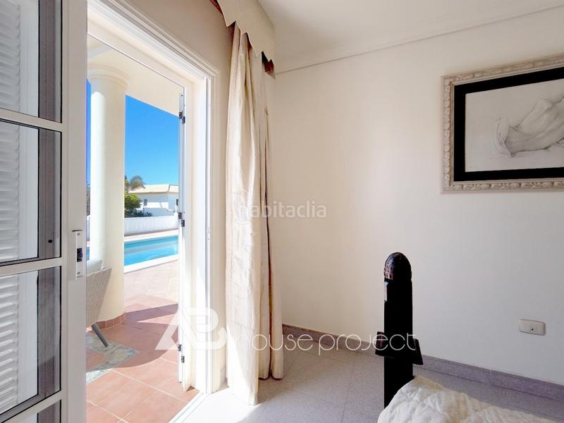 Foto 1ee7a3ae-235a-49fb-a2d3-3c6a4c73b4eb. Chalet mit parking pool in Callao Salvaje - Playa Paraíso Adeje
