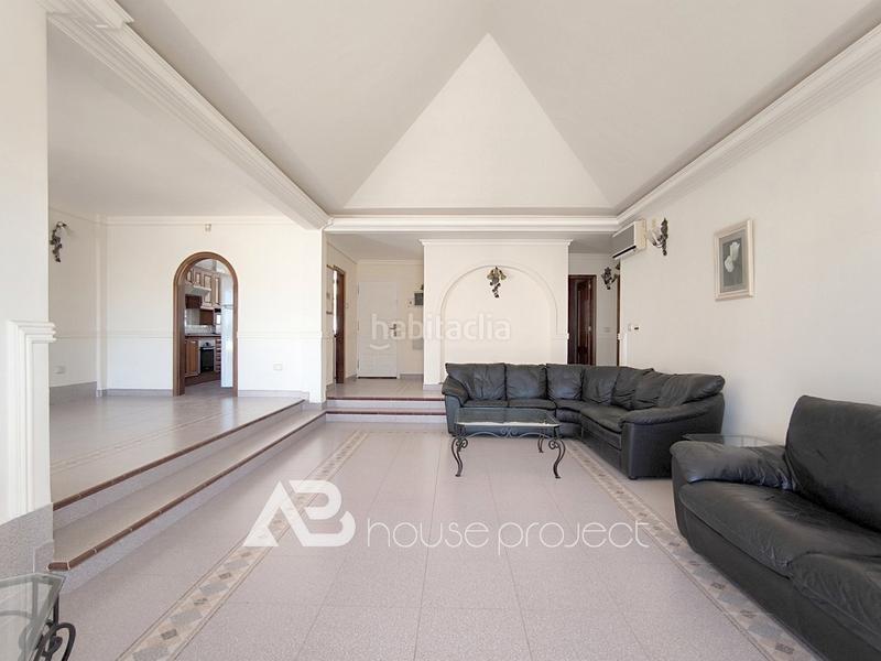 Foto 3c47ac32-ce3f-4559-982f-a2b23025b72a. Chalet mit parking pool in Callao Salvaje - Playa Paraíso Adeje