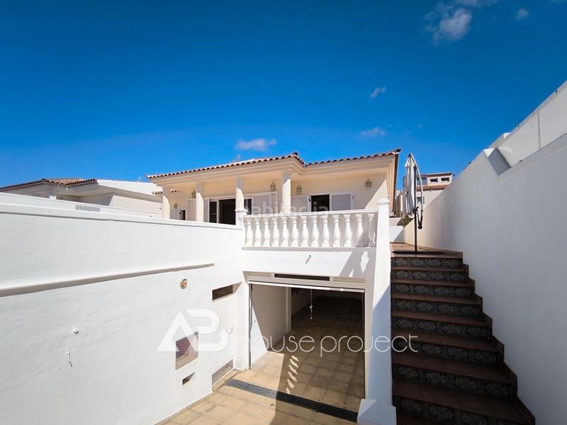 Foto 51761396-0988-4a4c-b48b-7e80a03ed131. Chalet mit parking pool in Callao Salvaje - Playa Paraíso Adeje