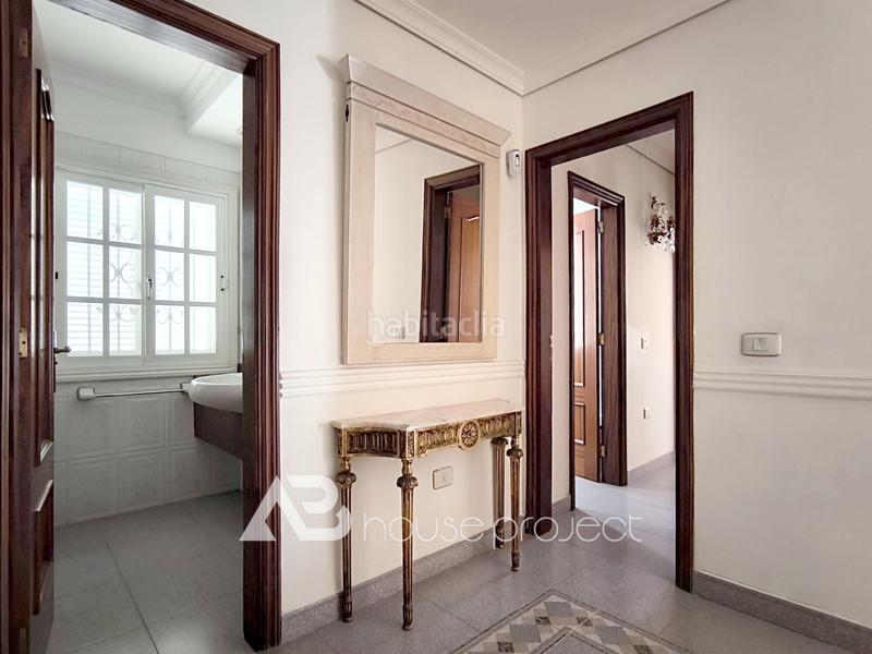 Foto b9918746-1a71-479e-9f29-9b7b326a380d. Chalet mit parking pool in Callao Salvaje - Playa Paraíso Adeje