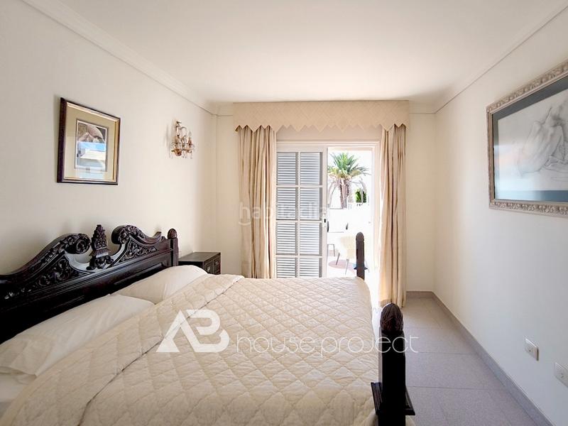 Foto da7c8ce1-e00c-437a-b3ba-798eae646b3c. Chalet mit parking pool in Callao Salvaje - Playa Paraíso Adeje