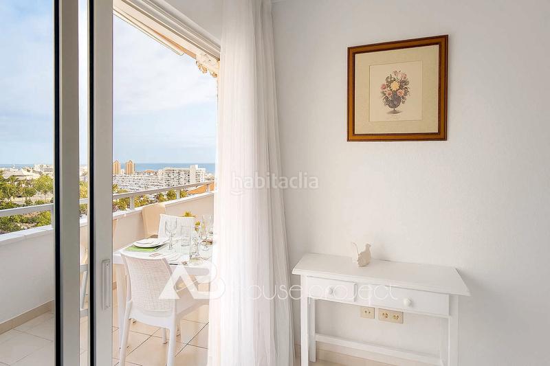 Foto 641965b5-f3f8-42fb-8b2a-4400e312de6a. Flat with pool in San Eugenio Alto Adeje