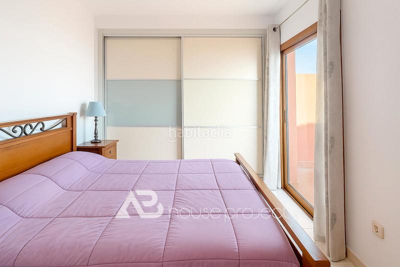 Foto 10bdac34-342f-47cf-bd34-14dfa1fc2a08. Casa adossada a Las Rosas Arona