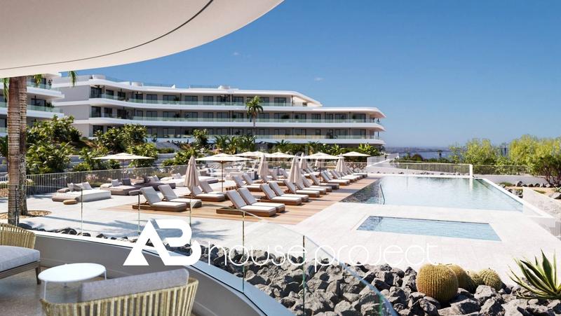 Foto adf19a26-1da0-4b37-a52d-41b77856524d. Pis amb aparcament piscina a Playa Fañabé Alto Adeje