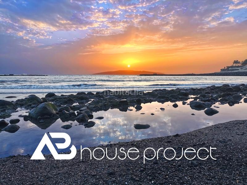 Foto 6dd6ab4d-1d51-4846-bd05-9a1e56e1b949. Estudio en Playa de las Américas Adeje