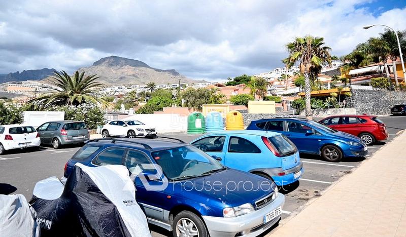 Foto 278a7010-1ad3-40f5-b492-72405e90eef5. Pis amb piscina a San Eugenio Alto Adeje