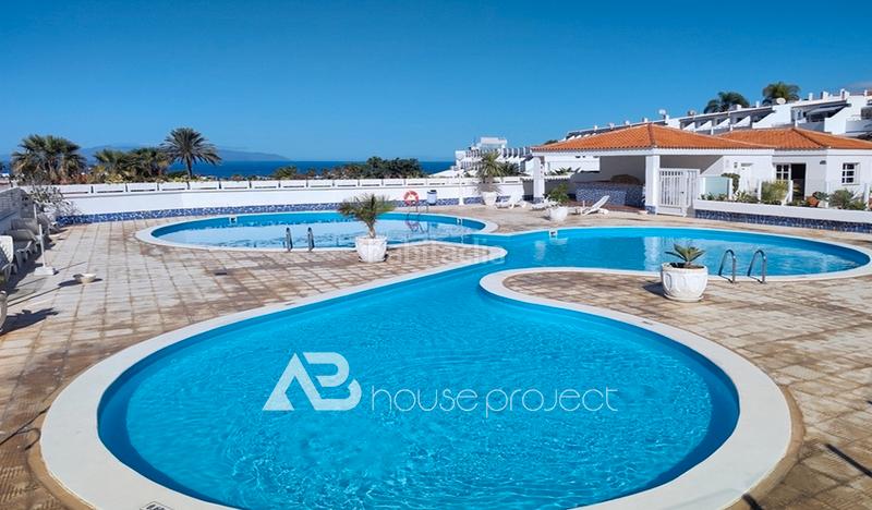 Foto b3dba961-400a-410d-97b0-3d0a1848a6d9. Pis amb piscina a San Eugenio Alto Adeje