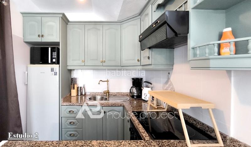 Foto f563c07a-9381-489a-a1c3-8865ed0362f3. Pis amb piscina a San Eugenio Alto Adeje