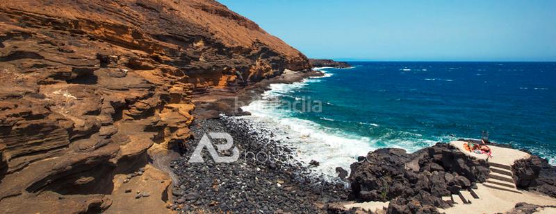 Foto 70d65e9a-e65d-4bef-9f8a-63f6ea25101b. Etagenwohnung mit parking in Las Rosas Arona