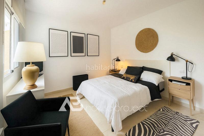 Foto 78ab2e6c-d1b2-499e-b822-4f031c0209fb. Etagenwohnung mit parking pool in Chayofa Arona