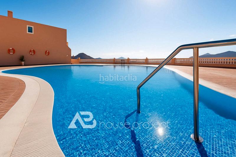 Foto e93f095e-5613-47fc-8a61-f4ced681af1b. Pis amb aparcament piscina a Chayofa Arona