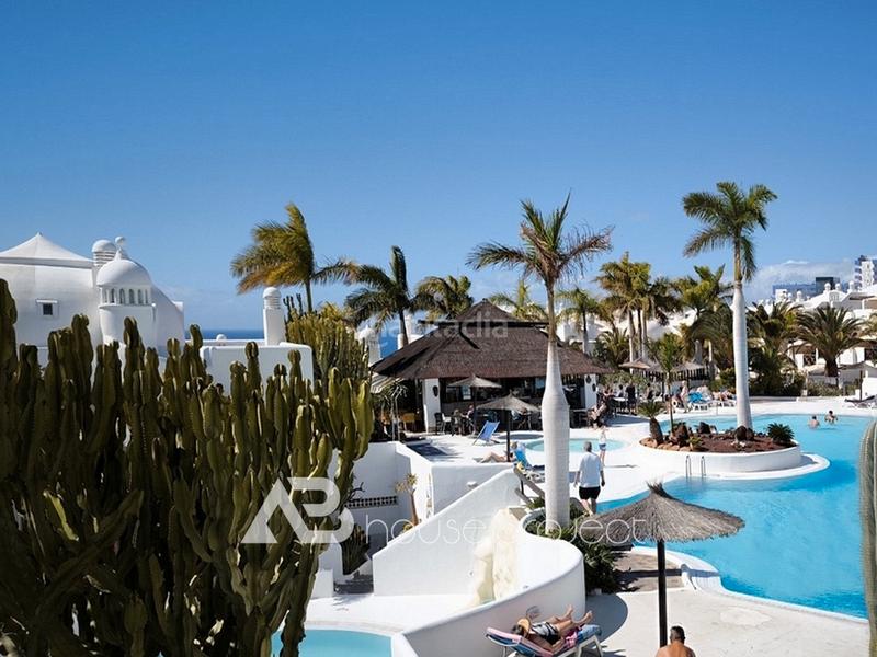 Foto edf3d32d-912c-4ba6-94f7-c9bdb9d76b58. Appartement avec parking piscine dans Callao Salvaje - Playa Paraíso Adeje