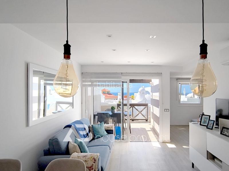 Foto d201964b-5e5d-4596-a952-c772f3ad3387. Etagenwohnung mit parking pool in Callao Salvaje - Playa Paraíso Adeje