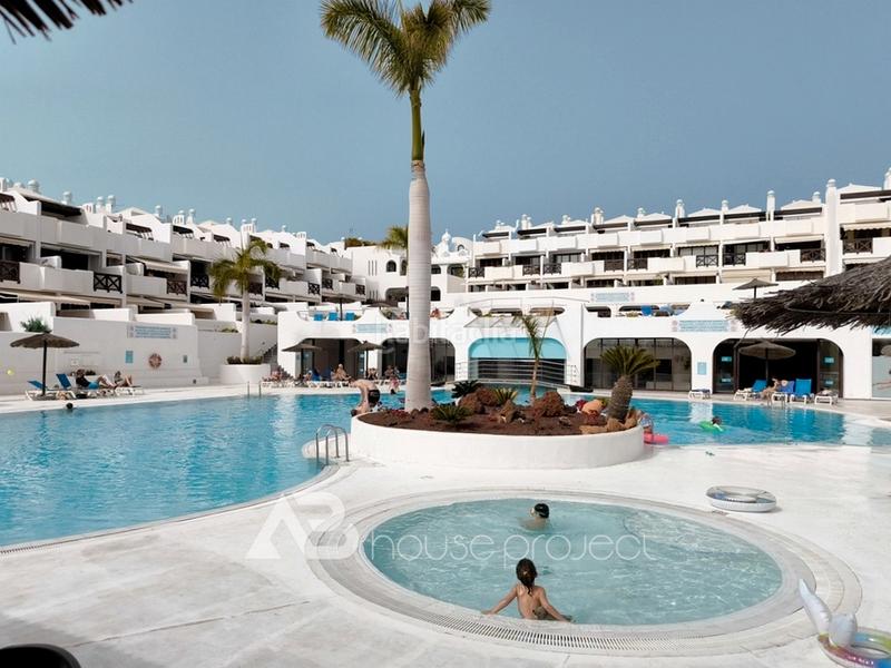 Foto 9f10d868-2dd3-4810-a8c8-8f9801dc26a3. Flat with parking pool in Callao Salvaje - Playa Paraíso Adeje