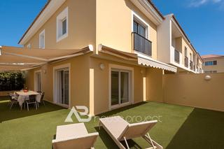 Maison  Calle beirut. Casa adosada de lujo en costa adeje